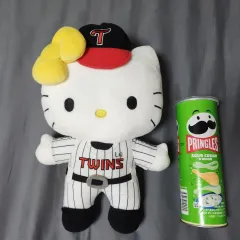 LG TWINS ツインズ ハローキティ ぬいぐるみ 中 新品