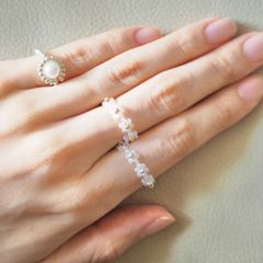 お花のビーズリング　シルバー　パール　韓国　お花