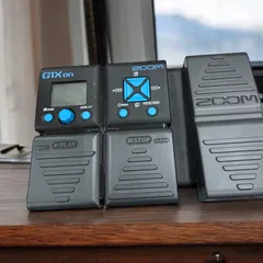 【新品・未使用品】ZOOM ギター マルチエフェクター G1Xon ZOOM