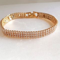 贅沢 3連ジルコニアパヴェブレスレット goldカラー