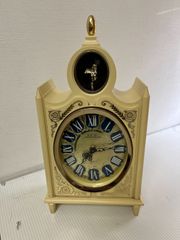 第40回日本ダービー・第34回菊花賞記念の置時計（セイコー）　入手困難な一品