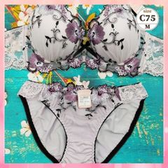 ★C75/M☆美胸ブラ＆ショーツセット 脇高 美シルエット 谷間メイク 脇サイドスッキリ クラシカルな花 紫