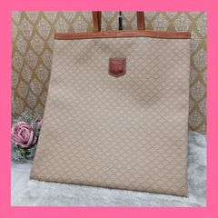 CELINE ミニポーチ 巾着 総柄 トリオンフ柄 ベージュ - メルカリ