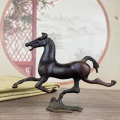 鋳銅　馬　置物 Amazon.co.jp: 風水・馬の置物（古銅色・銅製） : ホーム＆キッチン
