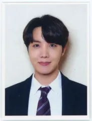 【中古】キャラカード [単品] ジェイホープ(BTS/防弾少年団) IDフォトカード 「グローバルオフィシャルファンクラブ ARMY」 会員特典 8期 ARMY MEMBERSHIP KIT(アーミーメンバーシップキット)同梱品