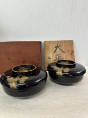 【フォロー割対象商品】江戸期　大平2客組　漆器　金彩松に鷹の図　黒漆塗り　骨董品　旧家蔵出し