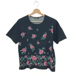 フェイラー　日本製　正規品　女性ティーシャツ　総花柄　新品タグ付 フェイラー 日本製 正規品 女性ティーシャツ 総花柄 新品タグ付