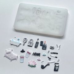 シリコンモールド　デコパーツ　タバコ　ライター　鍵　部屋　トレカケース　レジン