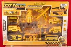 CITY BUILOING 黄色いプラスチック　おもちゃ　ミニカー