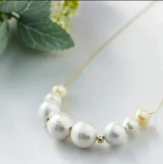 コットンパールとイエロービーズのネックレス