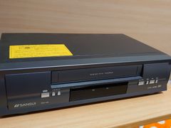 A33 SANSUI ビデオカセットプレーヤー RVP-100 2015年製