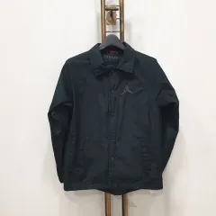 ( JJ25278 ) ナイキジュニア ジョーダン ウィンドブレーカー 子供用ジャンパー M )