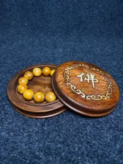 中国古玩·郷下収集·牛骨腕輪 ·数珠· 念珠· 仏珠·开运根付·裝身具·裝飾品 ·中国古美術·木箱付