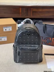 2025年最新】mcm リュック ブルーの人気アイテム - メルカリ