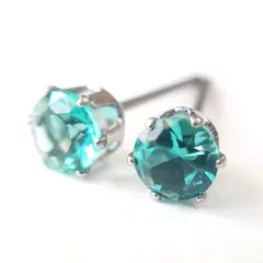 316Lステンレスピアス◆シルバー✕エメラルドグリーン