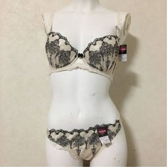 CB32-D*D70 ショーツM 新品 アウトレット ブラジャー&ショーツ プチプラ&デイリーに使えるブラ