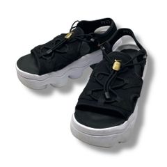 Item thumbnail for item 5e293e8b-4ca4-40ca-9002-1eee090cbbf7