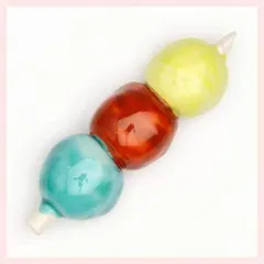 （５Ｐセット）瀬戸焼　縁起箸置　ダンゴ　※陶器,ユニーク,高級感,高品質,日本製,レトロモダン,かわいい,可愛い,おしゃれ,お祝い事,新春,お正月,宴会,新年会,幸福,手描き,和柄,おもてなし,御膳,箸置き　◎2セット目以上大幅値引き対象商品♪