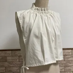 首元ギャザー襟／サイドリボンのベスト　ナチュラル　サイドリボン