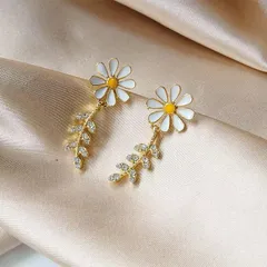 デイジー　ピアス　韓国風