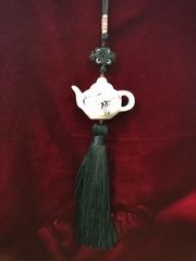 磁器茶壺（ちゃふう）付きタッセル