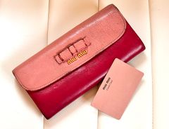 MIU MIU 5M1109 197A  マドラス ミュウミュウ  財布 長財布 ロングウォレット二つ折り財布 折り財布 ロゴ