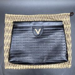 Item thumbnail for item f1318b15-41e4-41f9-810e-c5da6e5947ab