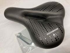 ROCKBROS(ロックブロス)  自転車サドル 　穴あきサドル ウェーブ型 ラウンド型  低反発 ブラック