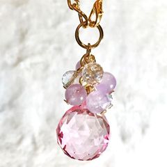 天然石バッグチャーム　ラベンダーアメジスト　サンキャッチャー