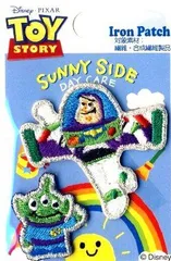 D01Y2249 刺しゅう ワッペン トイ ストーリー （ バズ＆エイリアン-S ) （ ワッペン アップリケ アイロン 刺繍 かわいい おしゃれ マーク キッズ こども 男の子 女の子 入園 入学 ディズニー )