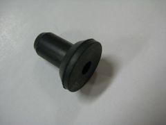 トヨトミ部品：水抜きゴム栓/11811910　窓用エアコン用〔5g-2〕[M便 1/7]