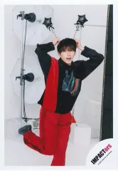 【中古】生写真(ジャニーズ) IMPACTors/基俊介/全身/IMPACTors ISLAND TV プロフィール写真撮影オフショット 第1弾/公式生写真