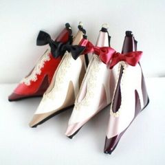 クラシカルハイヒール キーケース・バッグチャーム