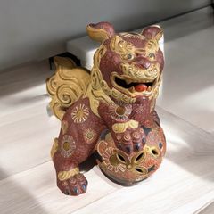 九谷焼 赤獅子 色絵 玉獅子 玉乗り獅子 唐獅子 置物 美術品 縁起物 オブジェ 陶磁器 陶器 骨董品 アンティーク