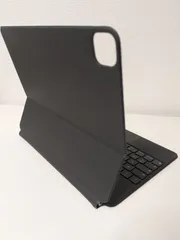 Magic Keyboard 12.9インチiPad Pro/Air 12.9/13インチ用 ドイツ語版 ブラック Apple純正品 動作確認済（A1998）