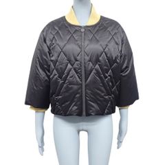 CHANEL(シャネル) キルティングブルゾン アウター アパレル ファッション 42 ナイロン ブラック黒 ゴールド金 レディース 40802077403【中古】【アラモード】