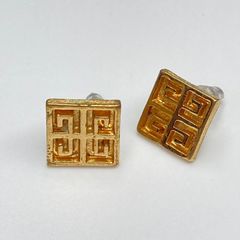 GIVENCHY  ジバンシー ジバンシィ ピアス 4Gロゴ ゴールド 両耳セット
