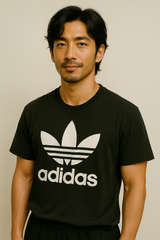 Tシャツ　アディダス　adidas　ブラック　Mサイズ　※Used