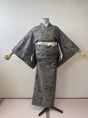 単衣紬 魚文様 - メルカリ