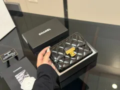 【本日限定特価】シャネル レザー ミディアムウォレット 15×10cm フルレザー 専用ボックス付き[本日特価|新品未使用品]