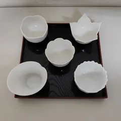 〇白磁 小鉢 5個セット お盆付