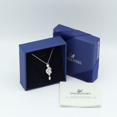 SWAROVSKI ネックレス ドロップ型 ブルーフラワー - メルカリ