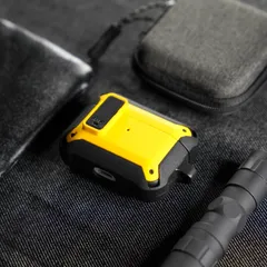 【送料無料 新商品】AirPods ケース Apple AirPodsPro 第2世代 収納ケース カラビナ付き カバー シリコン かっこいい エアーポッズプロ ケース おしゃれ 落下防止 着脱簡単 耐衝撃 汗 水 防止 カラー展開 thattsshop