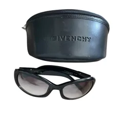 GIVENCHY サングラス ケース付き。ヴィンテージ。超希少美品です。 GIVENCHY ジバンシィ サングラス GV40060I メンズ スクエア型