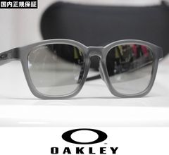 【新品】正規品 OAKLEY SHACKLE サングラス プリズムレンズ OO9507D-0452 Matte Grey Smoke / Prizm Slate アジアンフィット