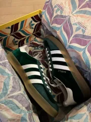 2025年最新】gucci adidas gazelleの人気アイテム - メルカリ