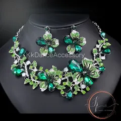 イヤリング加工ヴェルデ・フローラ・エクスクルーシブ グリーン ネックレス ピアス セット クリスタル  イベント 発表会 ブライダル 式典 舞台衣装アクセサリー ダンス アクセサリー パーティー