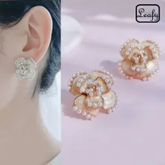 薔薇ピアス バラピアス 大ぶりピアス レディース エナメル パール 花びらパール ひらひら 大人可愛い 存在感 上品 華やか 卒業式 入学式 結婚式 パーティー 二次会 お呼ばれ フォーマル デート カジュアル 春コーデ プレゼント  ホワイトデー 母の日