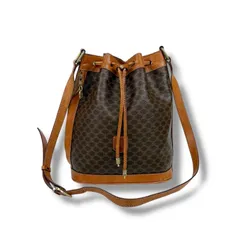 セリーヌ　CELINE 巾着型　ショルダーバッグ　マカダム柄　ブラウン　PVCレザー　トリオンフ　ドローストリング　クララ