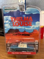 Greenlight 1/64 テルマ＆ルイーズ フォード サンダーバード チェイス仕様 グリーンマシーン